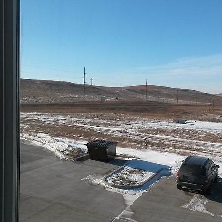 Barons Lodge Killdeer Exterior photo